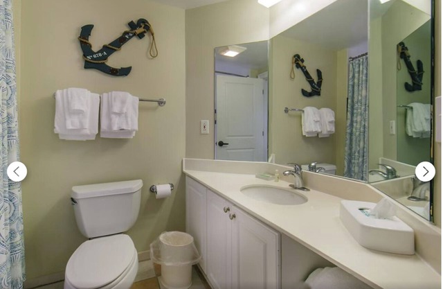 Pre-Thanksgiving getaway! KING bd villa w/pull-out sofa in Myrtle Beach!