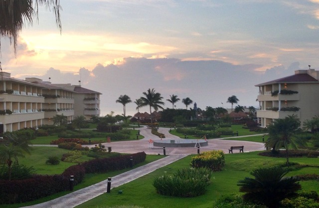 Premier All Inclusive Cancun Resort incluye crédito de resort