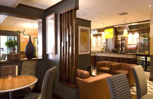 Premier Inn Coventry City Centre - Belgrade Plaza