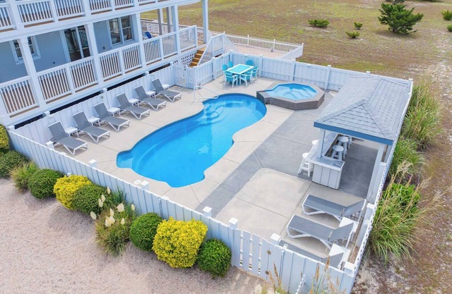 Isla de lujo, ascensor, piscina, jacuzzi, Tiki Bar, GameRm, cercado para perros