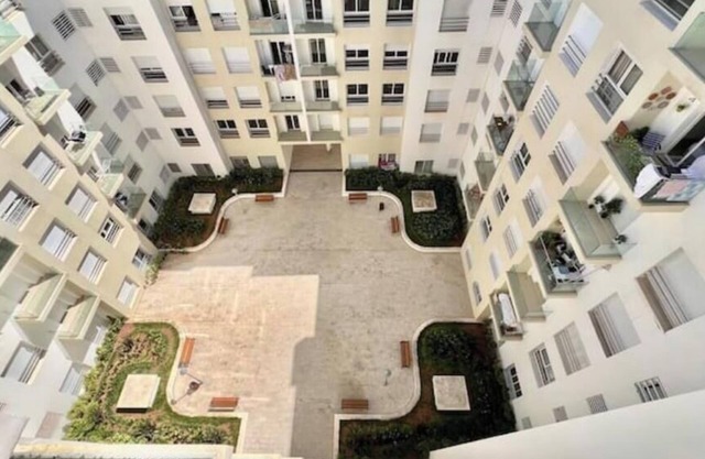 Premium 3-bedroom app, close to the sea and mall