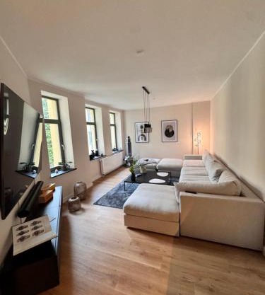 PREMIUM Apartment in Magdeburg Stadtfeld Ost mit 2 Schlafzimmern & Stellplatz