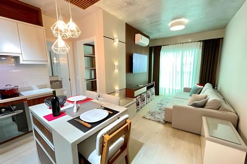 PREMiUM Perfeito AP LifeSpace frente Shopping Ctba