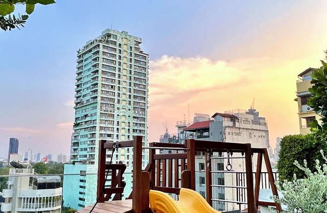 Premium 2 bedroom apartment with private garden in the heart of Bangkok, Asoke