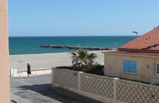 BONITA T2, MAGNÍFICAS VISTAS AL MAR Y LA MONTAÑA, PLAYA CENTRAL, WIFI, AIRE ACONDICIONADO