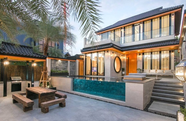 Private 3-Bedroom Villa w/ Jacuzzi, Pool & BBQ Stn