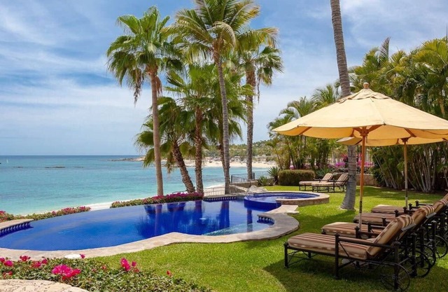 Nostálgico Villa frente al mar en Palmilla