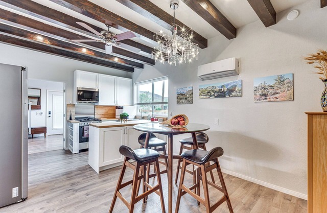 Private Deck + Views: Mountain Center Home!