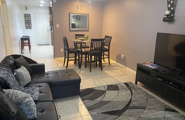 Dúplex privado (UNIDAD 3) - Houston Hobby / ClearLake / Galveston / Pasadena / Downtown /