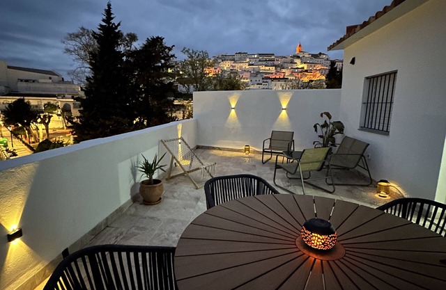 Terraza Privada, Chillout y Comedor al Aire Libre