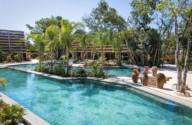 Moderno Estudio en Planta Baja con Jardín Privado en el Corazón de Tulum