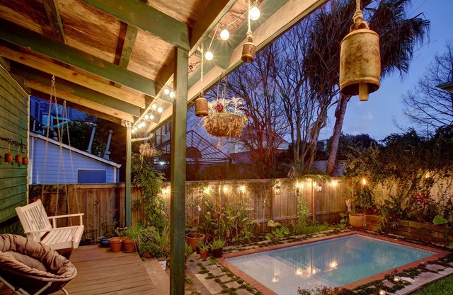 Private, historic cottage just steps to Frenchmen St & the French Quarter