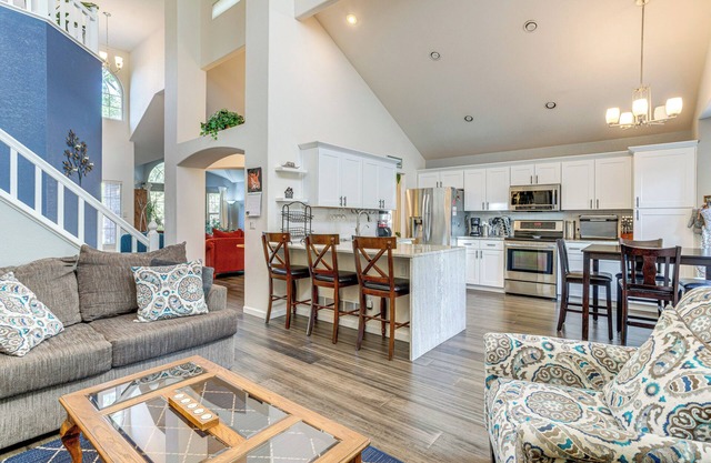 Private Hot Tub w/ Projector: Modern Aurora Home