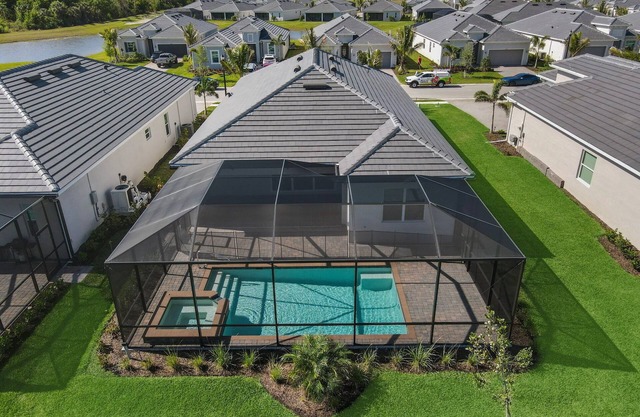 Private Pool - Resort Style Living