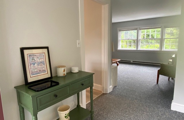 Private retreat, steps to beach and bike path!