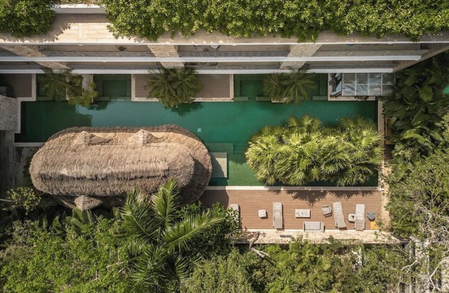Private Rooftop Pool Beach Club Access