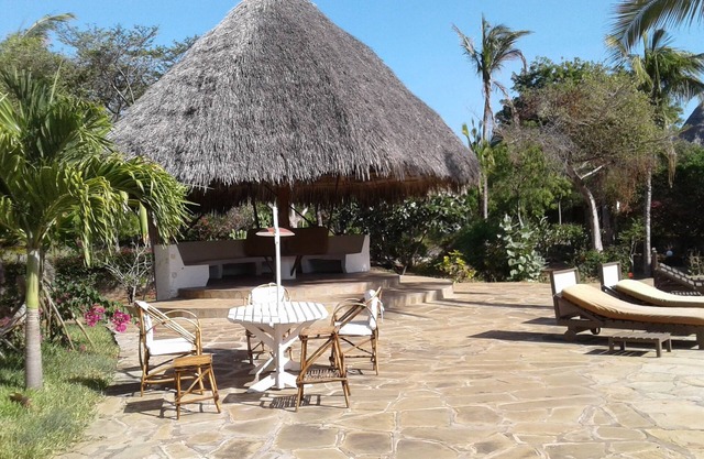 Villa privada en un entorno tranquilo en Casuarina, a 200 metros del parque marino