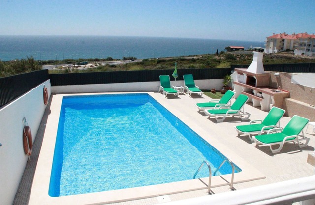 Villa - Vista al mar, piscina y sala de juegos