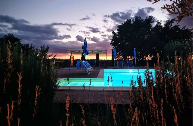 Casa de vacaciones privada con A/C, piscina privada, WIFI, TV, patio, vista panorámica