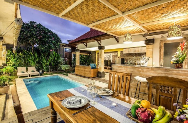 Private 3 Bedroom Pool Villa, 3 Bath tubs & Hammock in Seminyak