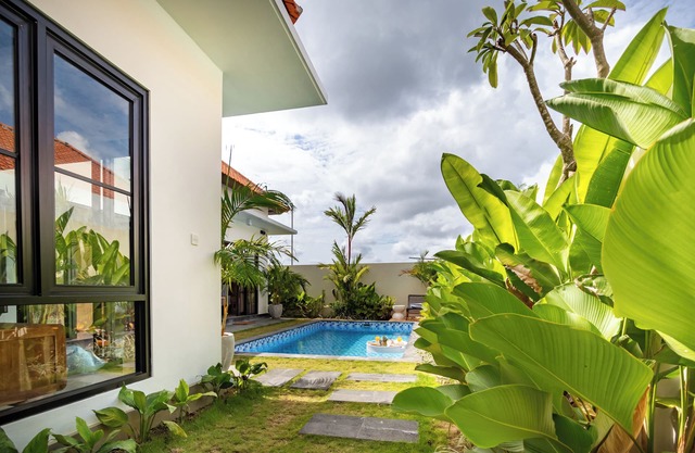 PROMO Canggu + Brand NEW Villa + HUGE Pool +PS5!