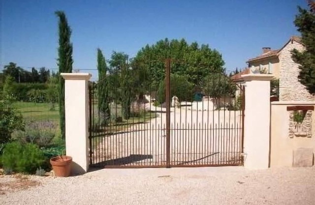 Casa de campo provenzal con carácter de 90m2 en Pernes-Les-Fontaines (cerca de ventoux)