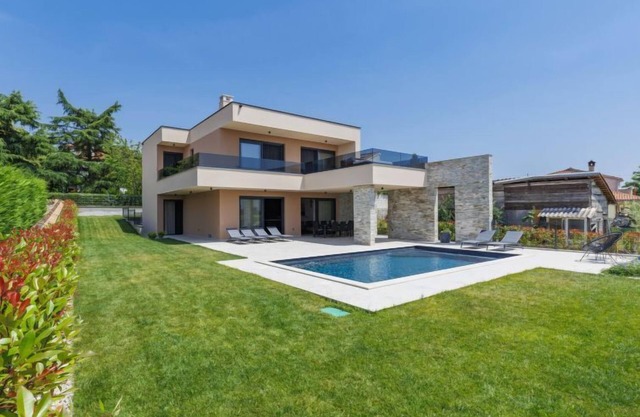 Prudensia by Interhome