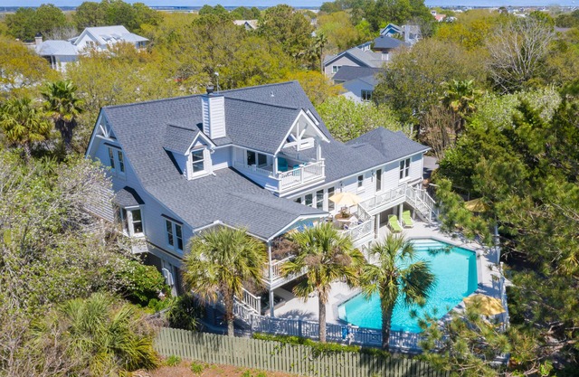 Pura Vida Beach House en la hermosa isla de Sullivans SC