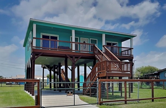 Pura Vida Oasis | Pet-friendly