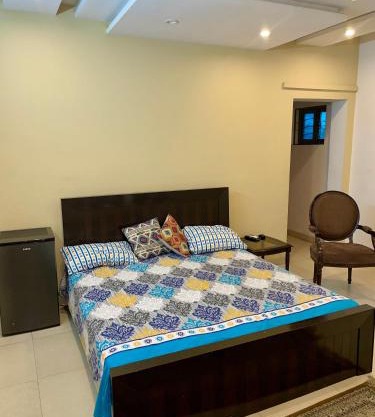 Pvt Upper Portion with 2bedrooms