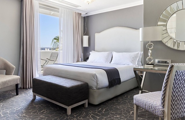 Queen Victoria Hotel & Manor House by NEWMARK
