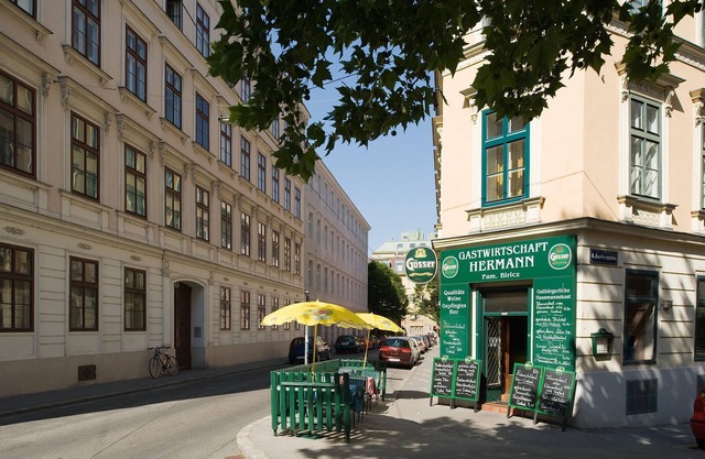 Tranquila joya de diseño en la calle comercial más grande de Viena, cerca de Westbahnhof