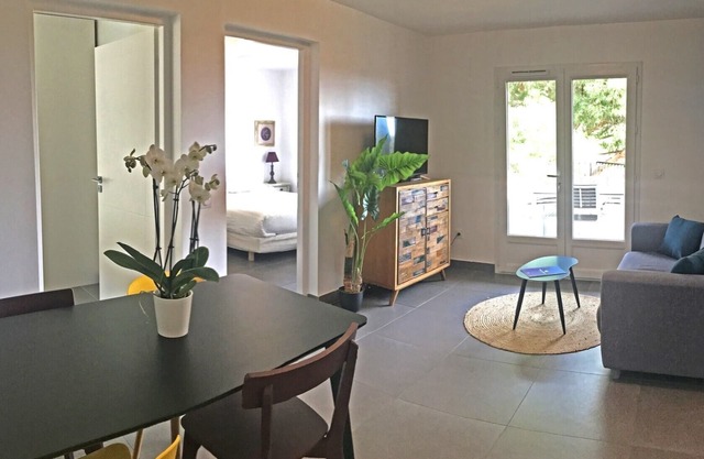Cómodo apartamento para 4 personas / Terraza Vista al mar / Playa La Fossette