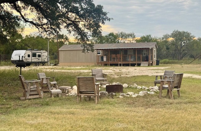 Quiet home on a fabulous location with access to the river.