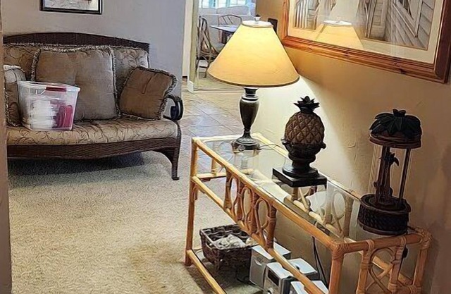 Quiet, peaceful, and relaxing all describe Island Winds condo 1022 located.