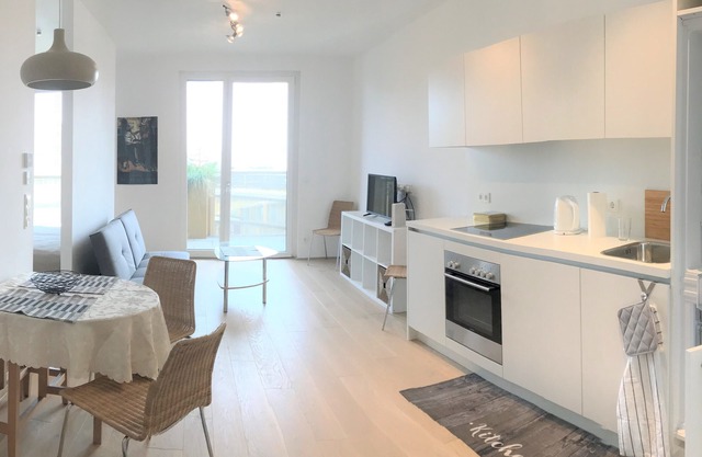 Apartamento nuevo en la estación principal de trenes / Belvedere