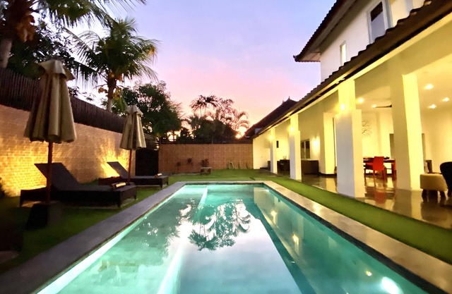VILLA TRANQUILA | 4 PAX | 400m de PLAYA / KUDETA Y PLAZA SEMINYAK