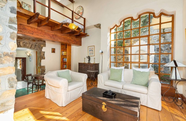 Quirky De Waterkant Villa | Rooftop Deck | Wifi