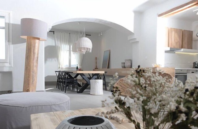 R 3425 8 Bedroom Kallos Villa Agios Lazaros