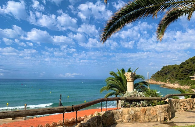 R44 Magnifica villa para 12 con gran jardin y piscina 600m de la playa