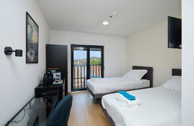 R6 Habitación estándar doble o twin DOMINIUM CITY SUITES