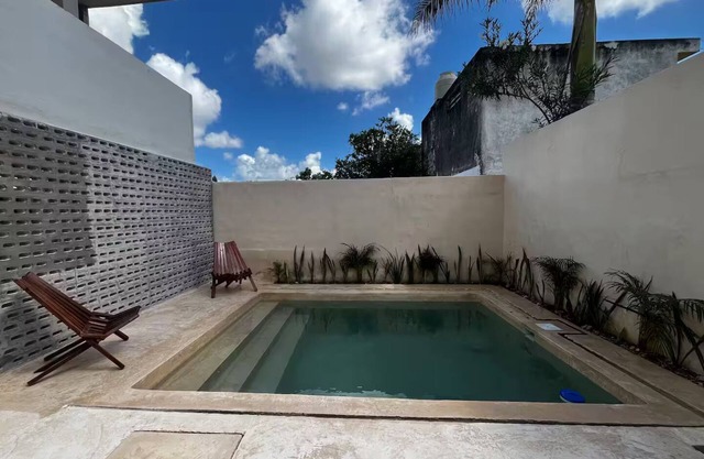 RAE4sesenta apts con alberca, cerca Paseo Montejo3