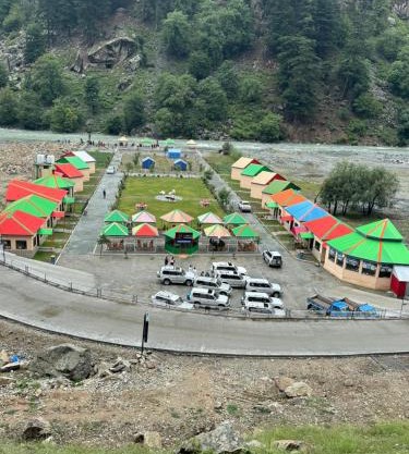 Rainbow cottages