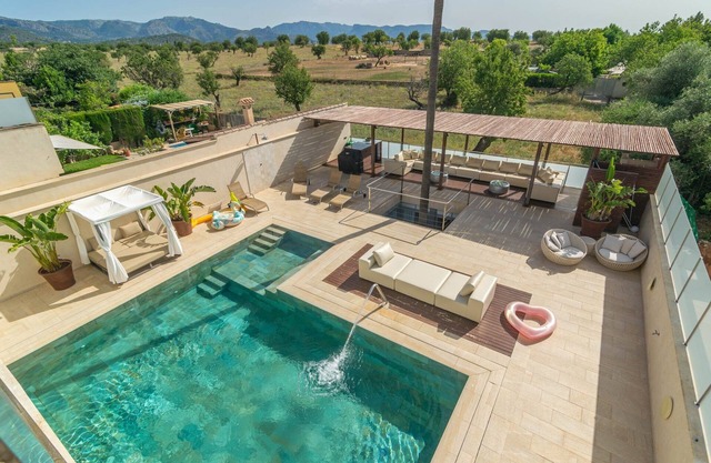 Rainbow Home Mallorca - Villa Con Piscina Privada