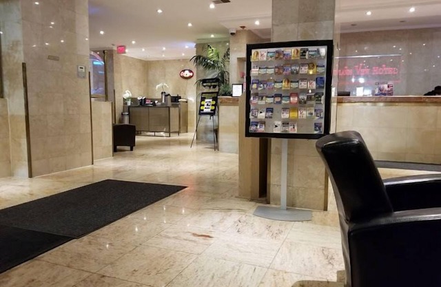 Ramada by Wyndham North Bergen