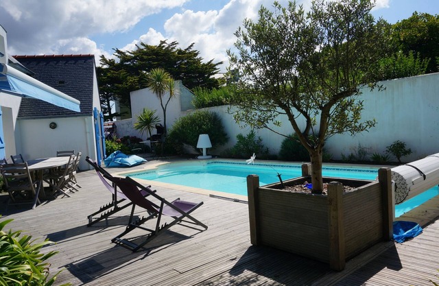 CASA RARA AL MAR CON PISCINA