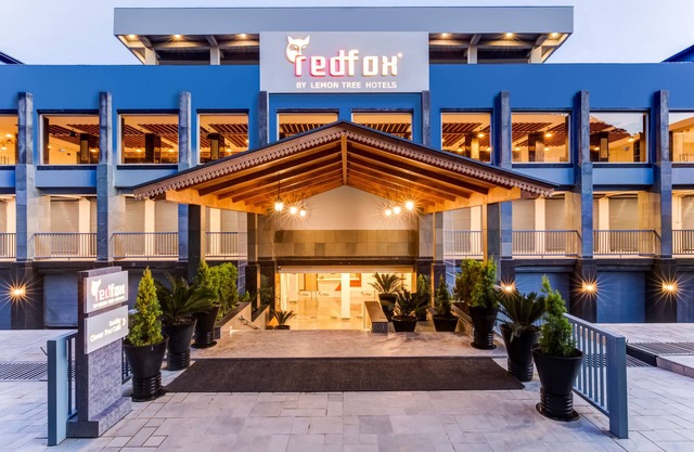 Red Fox by Lemon Tree Hotels, Neelkanth