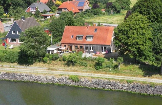 Casa en el canal de Kiel - RED Cámara el canal de Kiel