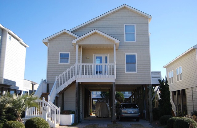 Tarifas fuera de temporada a largo plazo - Hermosa casa de 4 camas Island Park en Water-Sleeps 8