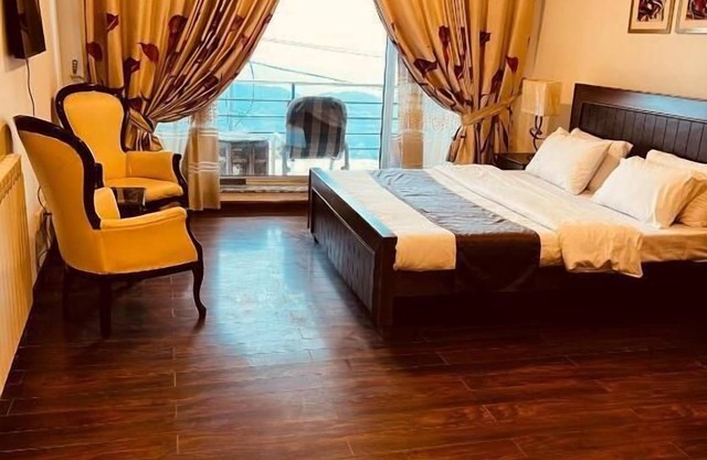 Reina Boutique Hotel - Murree